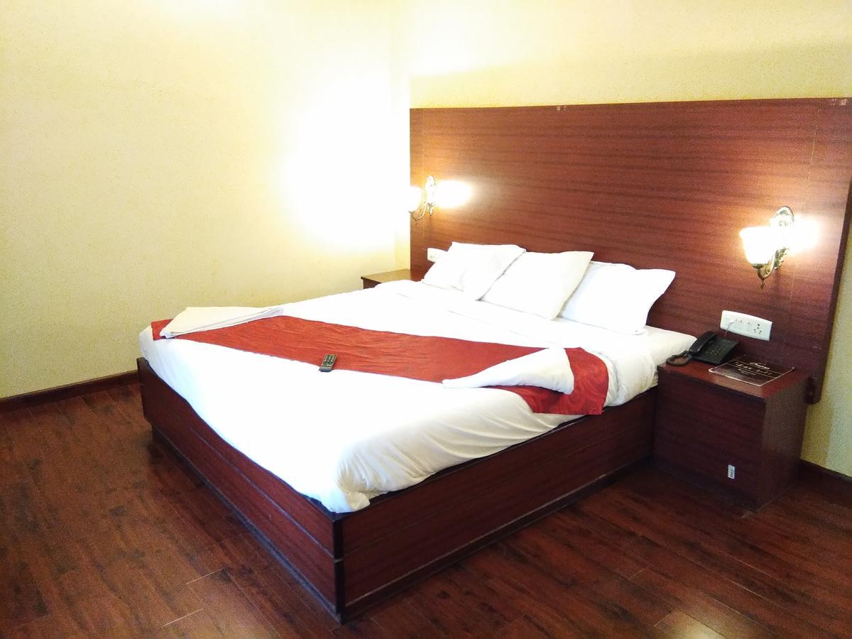 Berry Hills Resort Ooty Ngoại thất bức ảnh
