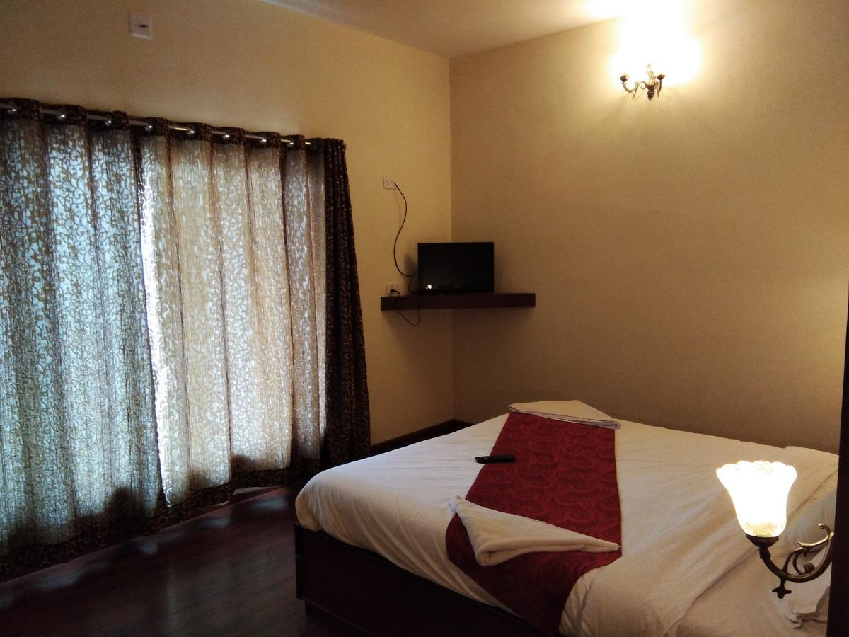 Berry Hills Resort Ooty Ngoại thất bức ảnh