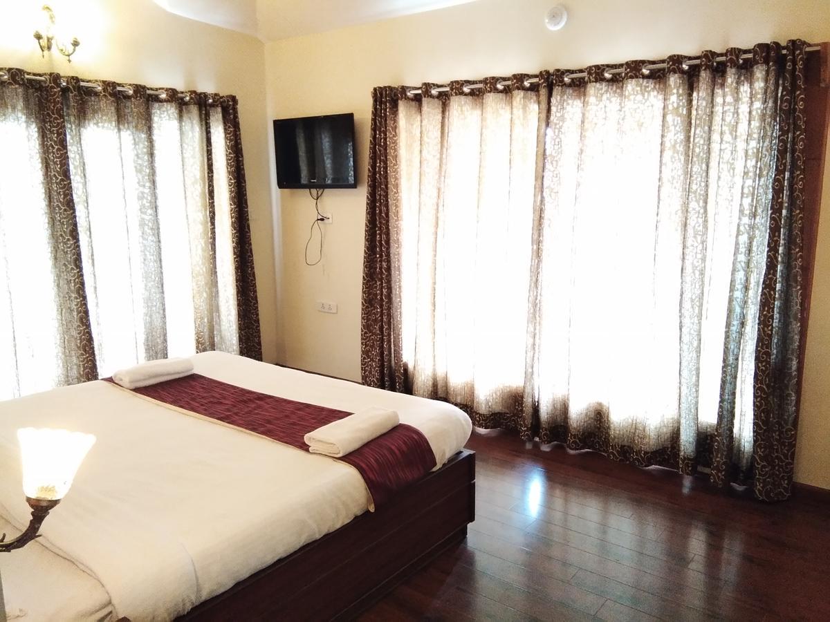 Berry Hills Resort Ooty Ngoại thất bức ảnh
