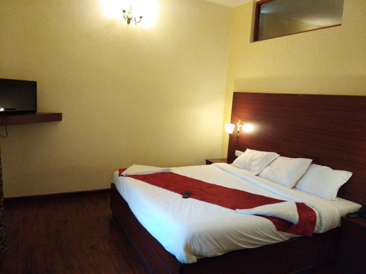 Berry Hills Resort Ooty Ngoại thất bức ảnh